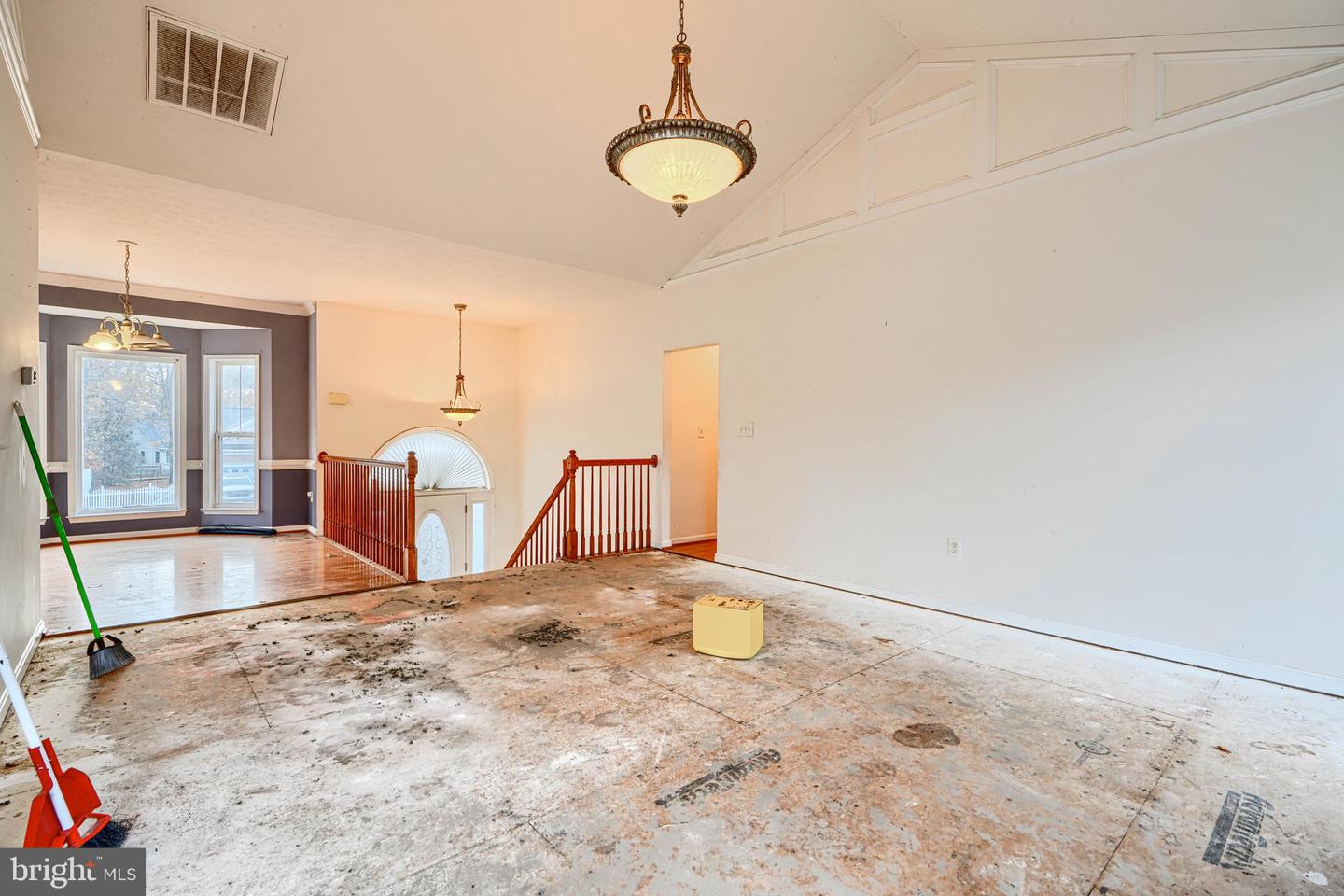 203 FOREST AVE, COLONIAL BEACH, Virginia 22443, 5 Bedrooms Bedrooms, ,3 BathroomsBathrooms,Residential,For sale,203 FOREST AVE,VAWE2010166 MLS # VAWE2010166