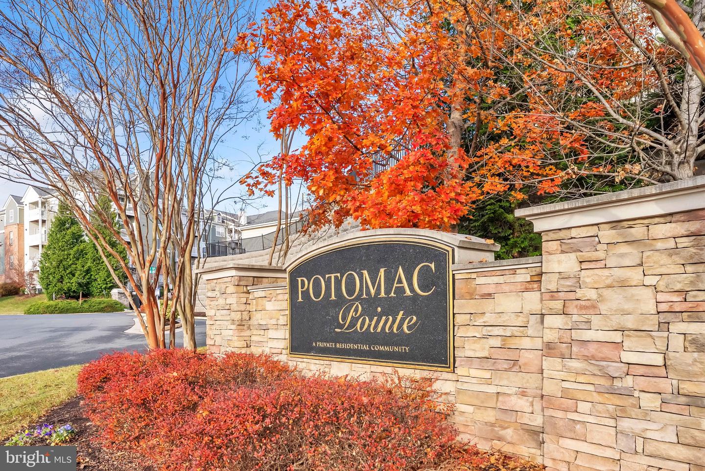 1641 LADUE CT #402, WOODBRIDGE, Virginia 22191, 2 Bedrooms Bedrooms, ,2 BathroomsBathrooms,Residential,For sale,1641 LADUE CT #402,VAPW2108332 MLS # VAPW2108332 1641 LADUE CT #402, WOODBRIDGE, Virginia 22191, 2 Bedrooms Bedrooms, ,2 BathroomsBathrooms,Residential,For sale,1641 LADUE CT #402,VAPW2108332 MLS # VAPW2108332