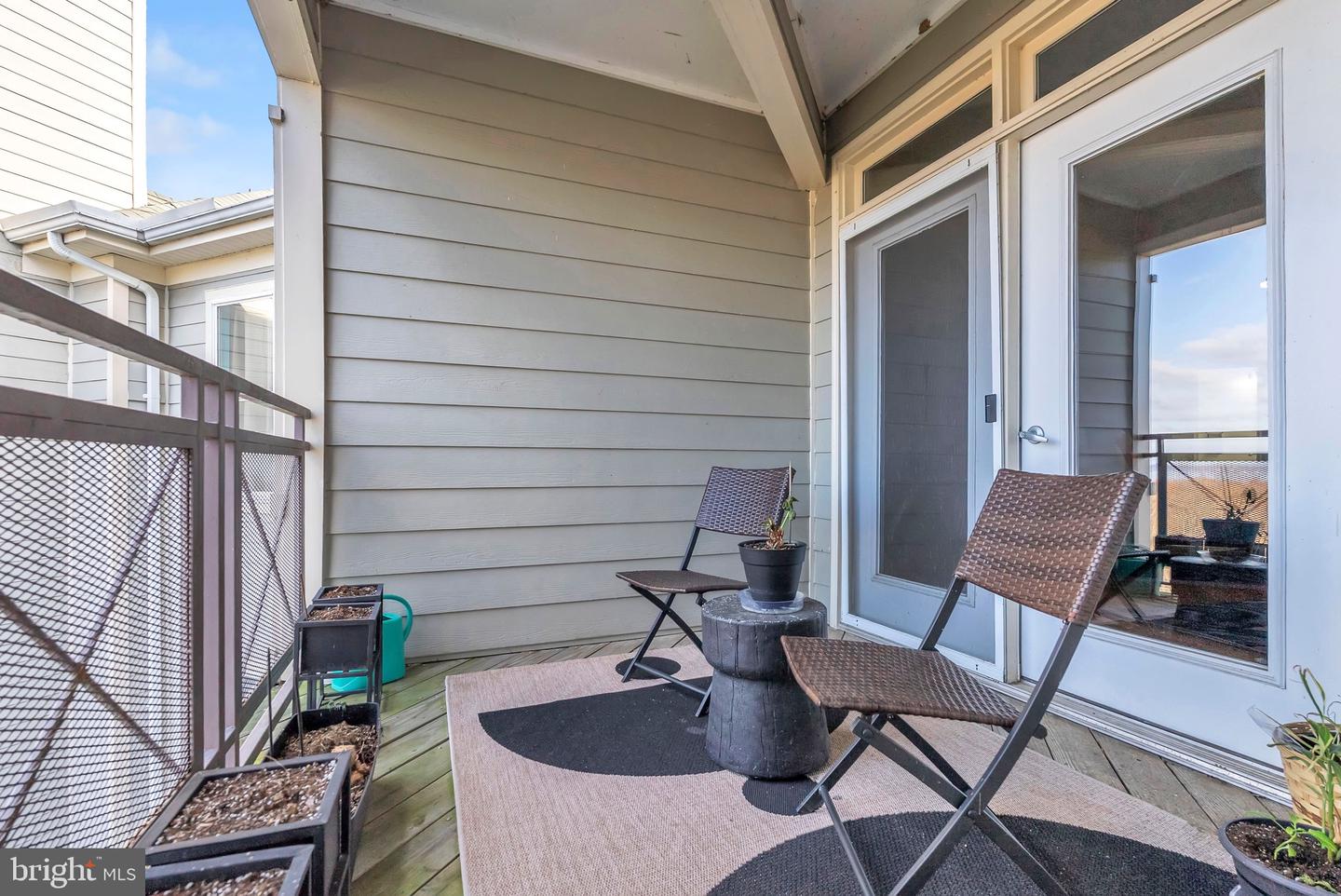 1641 LADUE CT #402, WOODBRIDGE, Virginia 22191, 2 Bedrooms Bedrooms, ,2 BathroomsBathrooms,Residential,For sale,1641 LADUE CT #402,VAPW2108332 MLS # VAPW2108332 1641 LADUE CT #402, WOODBRIDGE, Virginia 22191, 2 Bedrooms Bedrooms, ,2 BathroomsBathrooms,Residential,For sale,1641 LADUE CT #402,VAPW2108332 MLS # VAPW2108332