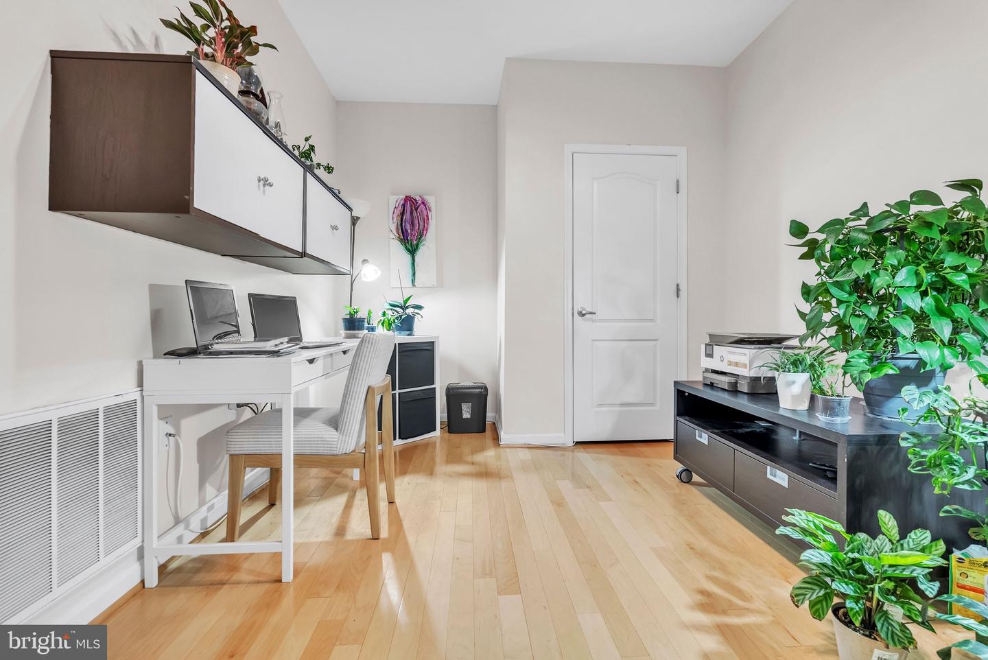 1641 LADUE CT #402, WOODBRIDGE, Virginia 22191, 2 Bedrooms Bedrooms, ,2 BathroomsBathrooms,Residential,For sale,1641 LADUE CT #402,VAPW2108332 MLS # VAPW2108332 1641 LADUE CT #402, WOODBRIDGE, Virginia 22191, 2 Bedrooms Bedrooms, ,2 BathroomsBathrooms,Residential,For sale,1641 LADUE CT #402,VAPW2108332 MLS # VAPW2108332