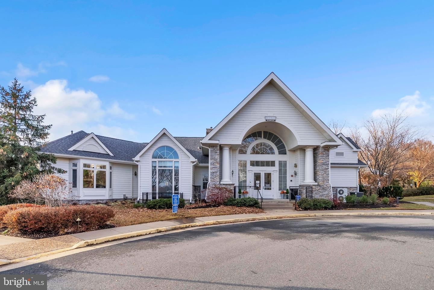 1641 LADUE CT #402, WOODBRIDGE, Virginia 22191, 2 Bedrooms Bedrooms, ,2 BathroomsBathrooms,Residential,For sale,1641 LADUE CT #402,VAPW2108332 MLS # VAPW2108332 1641 LADUE CT #402, WOODBRIDGE, Virginia 22191, 2 Bedrooms Bedrooms, ,2 BathroomsBathrooms,Residential,For sale,1641 LADUE CT #402,VAPW2108332 MLS # VAPW2108332