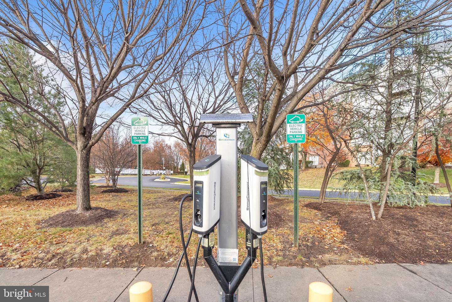 1641 LADUE CT #402, WOODBRIDGE, Virginia 22191, 2 Bedrooms Bedrooms, ,2 BathroomsBathrooms,Residential,For sale,1641 LADUE CT #402,VAPW2108332 MLS # VAPW2108332 1641 LADUE CT #402, WOODBRIDGE, Virginia 22191, 2 Bedrooms Bedrooms, ,2 BathroomsBathrooms,Residential,For sale,1641 LADUE CT #402,VAPW2108332 MLS # VAPW2108332