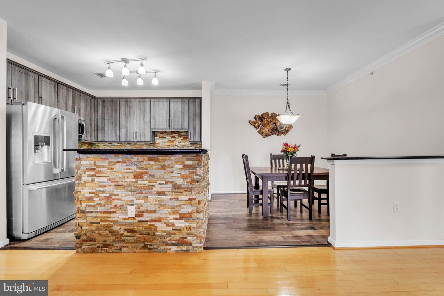 1641 LADUE CT #402, WOODBRIDGE, Virginia 22191, 2 Bedrooms Bedrooms, ,2 BathroomsBathrooms,Residential,For sale,1641 LADUE CT #402,VAPW2108332 MLS # VAPW2108332 1641 LADUE CT #402, WOODBRIDGE, Virginia 22191, 2 Bedrooms Bedrooms, ,2 BathroomsBathrooms,Residential,For sale,1641 LADUE CT #402,VAPW2108332 MLS # VAPW2108332