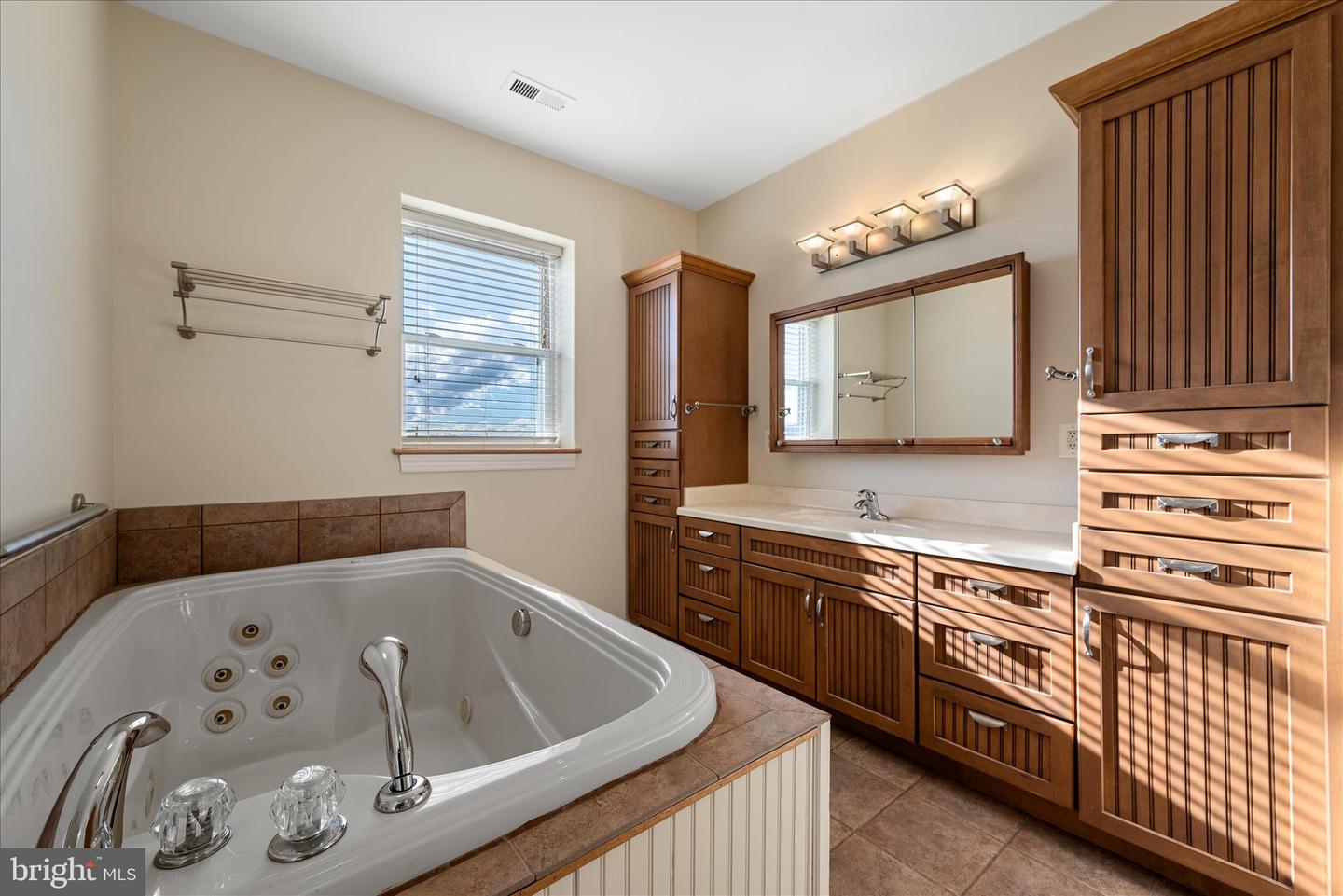 110 WELBOURNE LN, GORE, Virginia 22637, 3 Bedrooms Bedrooms, ,3 BathroomsBathrooms,Residential,For sale,110 WELBOURNE LN,VAFV2038218 MLS # VAFV2038218