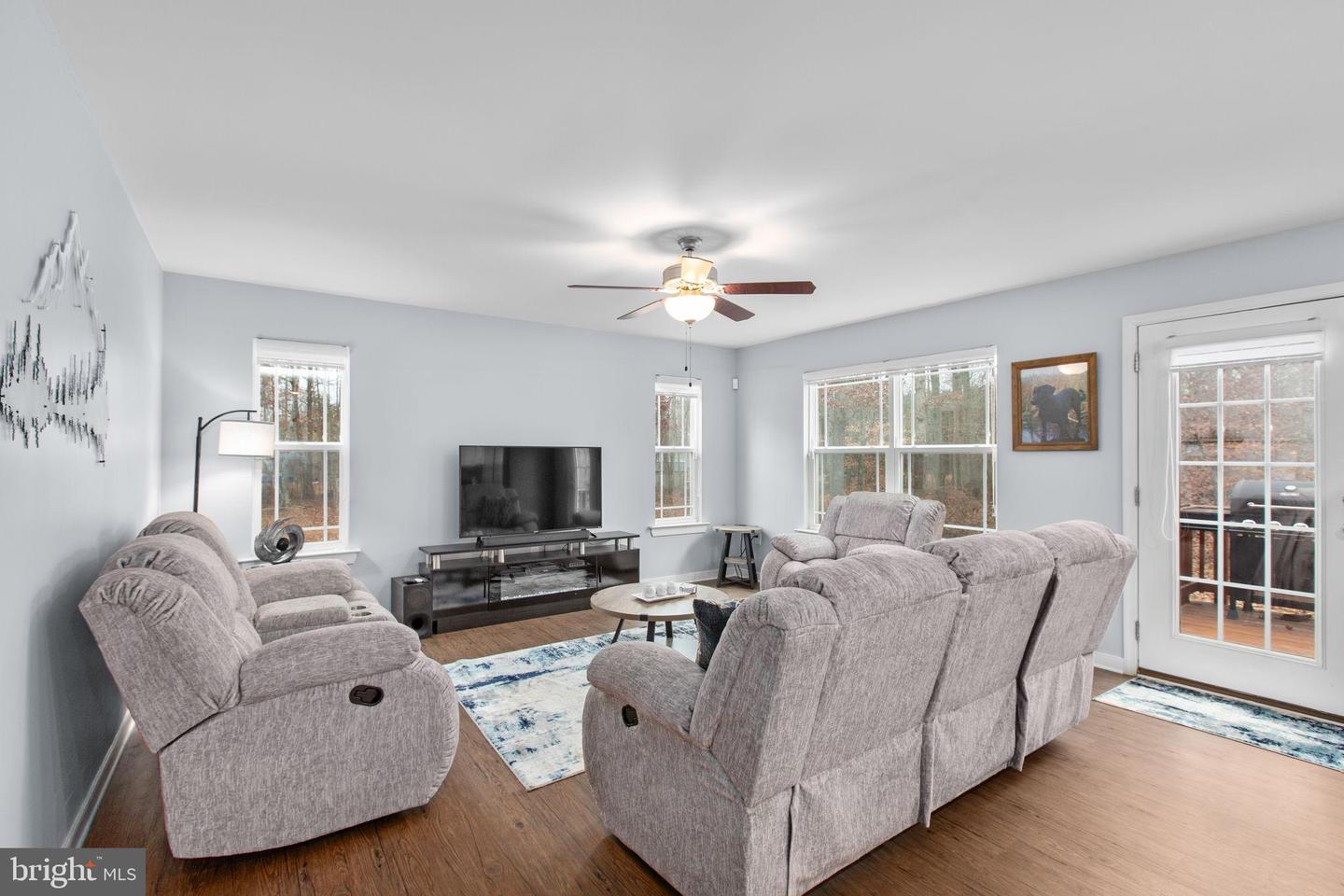 25 WESTON RD, LOUISA, Virginia 23093, 4 Bedrooms Bedrooms, 11 Rooms Rooms,2 BathroomsBathrooms,Residential,For sale,25 WESTON RD,VALA2008956 MLS # VALA2008956 25 WESTON RD, LOUISA, Virginia 23093, 4 Bedrooms Bedrooms, 11 Rooms Rooms,2 BathroomsBathrooms,Residential,For sale,25 WESTON RD,VALA2008956 MLS # VALA2008956