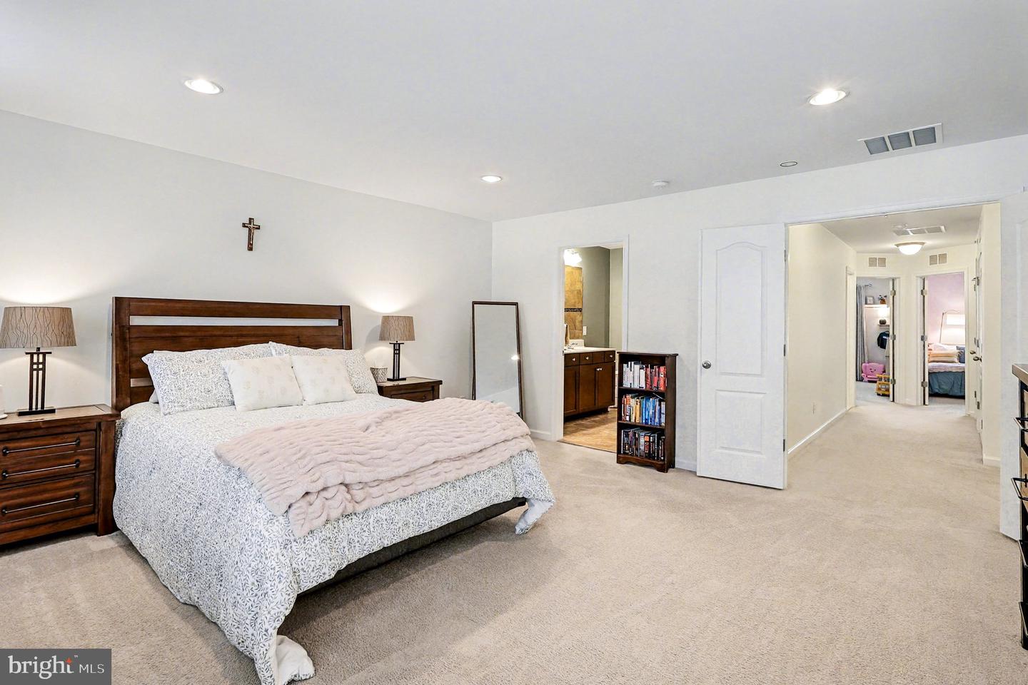 16884 PORTERS INN DR, DUMFRIES, Virginia 22026, 3 Bedrooms Bedrooms, ,2 BathroomsBathrooms,Residential,For sale,16884 PORTERS INN DR,VAPW2108352 MLS # VAPW2108352 16884 PORTERS INN DR, DUMFRIES, Virginia 22026, 3 Bedrooms Bedrooms, ,2 BathroomsBathrooms,Residential,For sale,16884 PORTERS INN DR,VAPW2108352 MLS # VAPW2108352