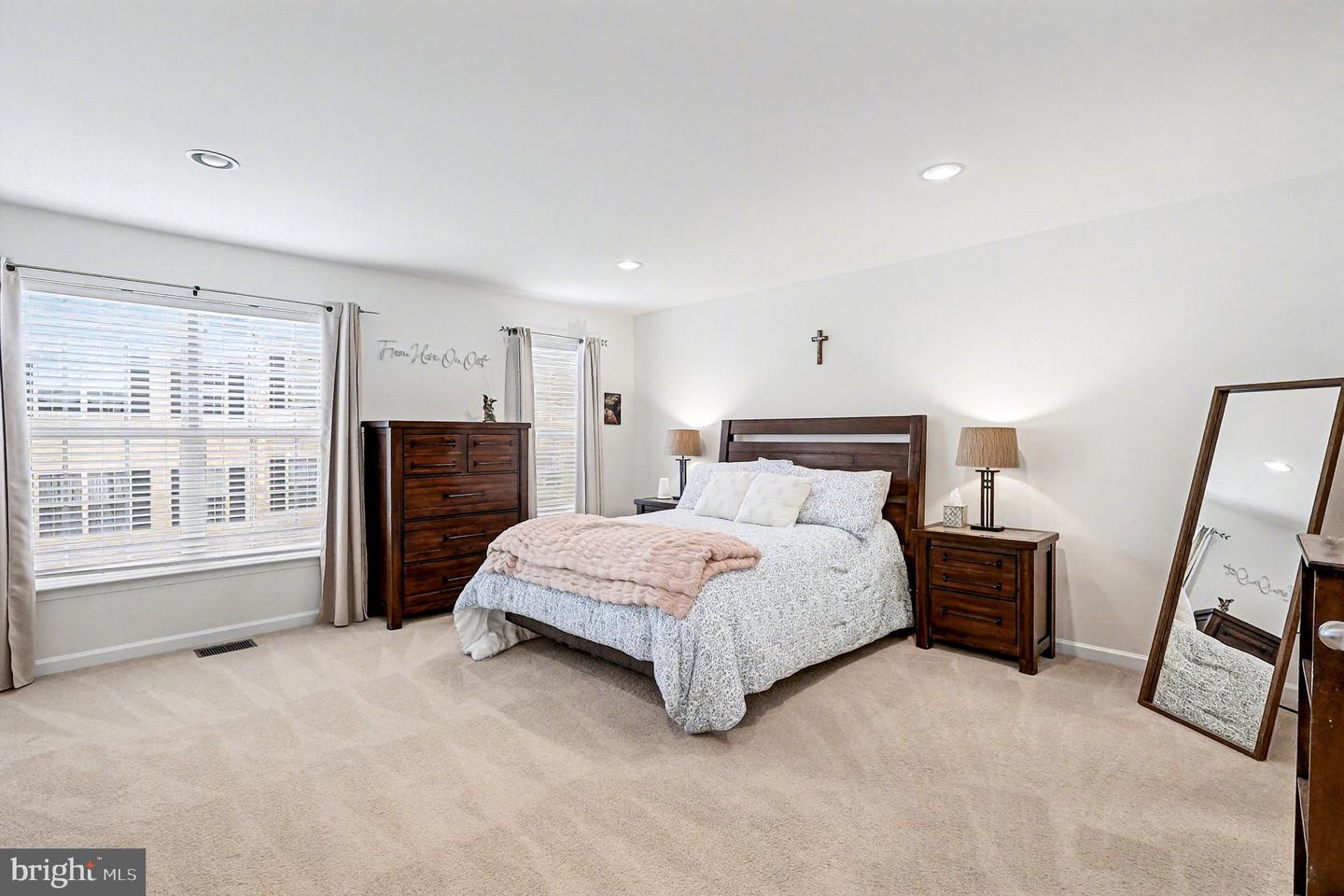 16884 PORTERS INN DR, DUMFRIES, Virginia 22026, 3 Bedrooms Bedrooms, ,2 BathroomsBathrooms,Residential,For sale,16884 PORTERS INN DR,VAPW2108352 MLS # VAPW2108352 16884 PORTERS INN DR, DUMFRIES, Virginia 22026, 3 Bedrooms Bedrooms, ,2 BathroomsBathrooms,Residential,For sale,16884 PORTERS INN DR,VAPW2108352 MLS # VAPW2108352