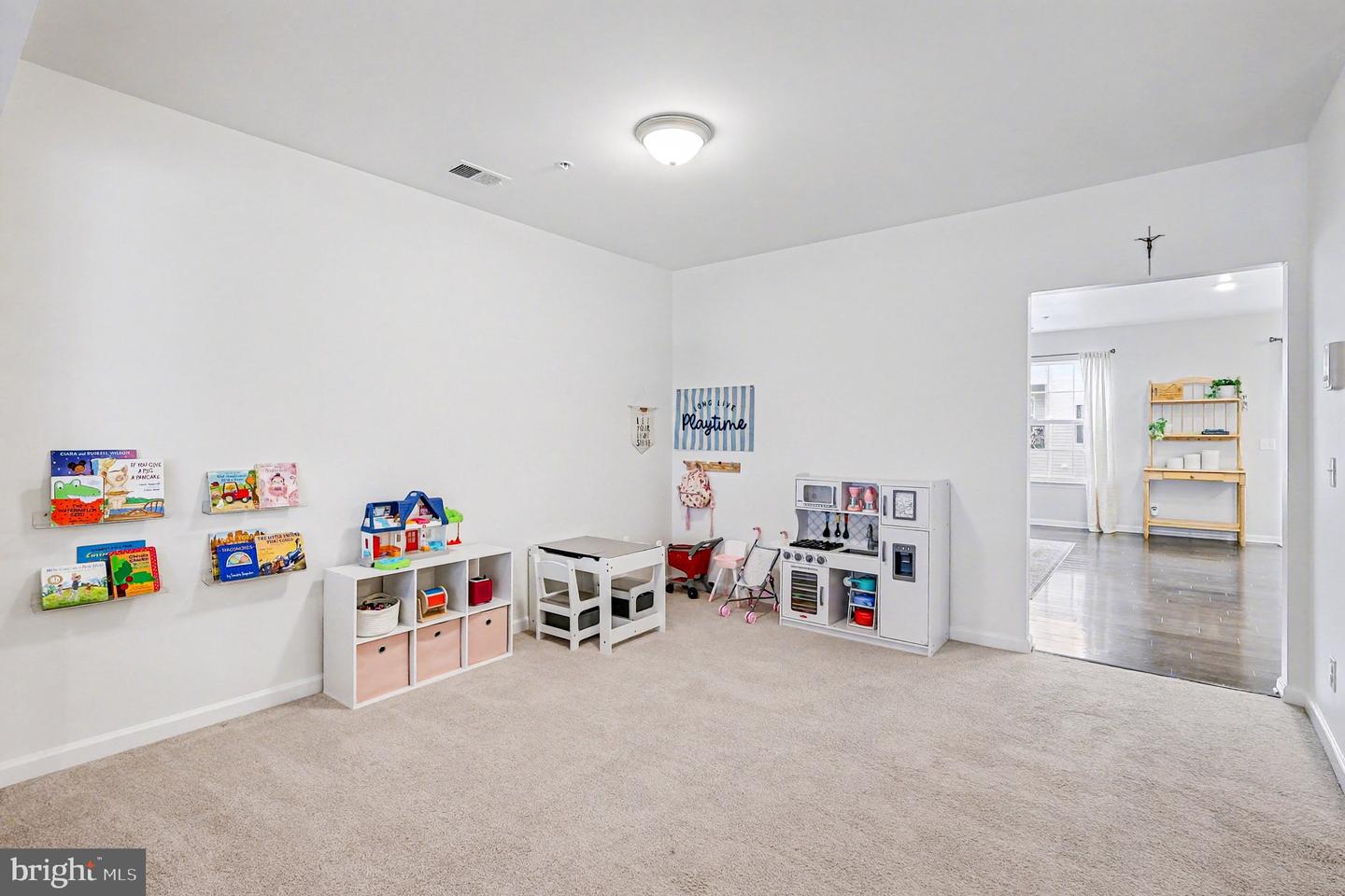 16884 PORTERS INN DR, DUMFRIES, Virginia 22026, 3 Bedrooms Bedrooms, ,2 BathroomsBathrooms,Residential,For sale,16884 PORTERS INN DR,VAPW2108352 MLS # VAPW2108352 16884 PORTERS INN DR, DUMFRIES, Virginia 22026, 3 Bedrooms Bedrooms, ,2 BathroomsBathrooms,Residential,For sale,16884 PORTERS INN DR,VAPW2108352 MLS # VAPW2108352