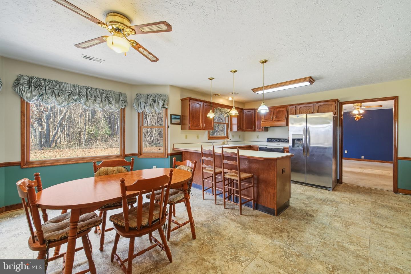 948 BATTLEFIELD BLUFF DR, NEW MARKET, Virginia 22844, 4 Bedrooms Bedrooms, ,2 BathroomsBathrooms,Residential,For sale,948 BATTLEFIELD BLUFF DR,VASH2013118 MLS # VASH2013118