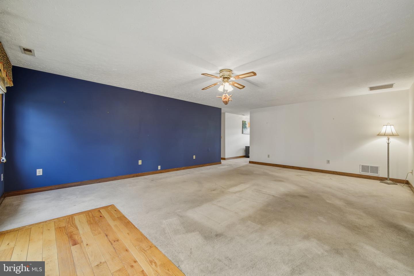 948 BATTLEFIELD BLUFF DR, NEW MARKET, Virginia 22844, 4 Bedrooms Bedrooms, ,2 BathroomsBathrooms,Residential,For sale,948 BATTLEFIELD BLUFF DR,VASH2013118 MLS # VASH2013118