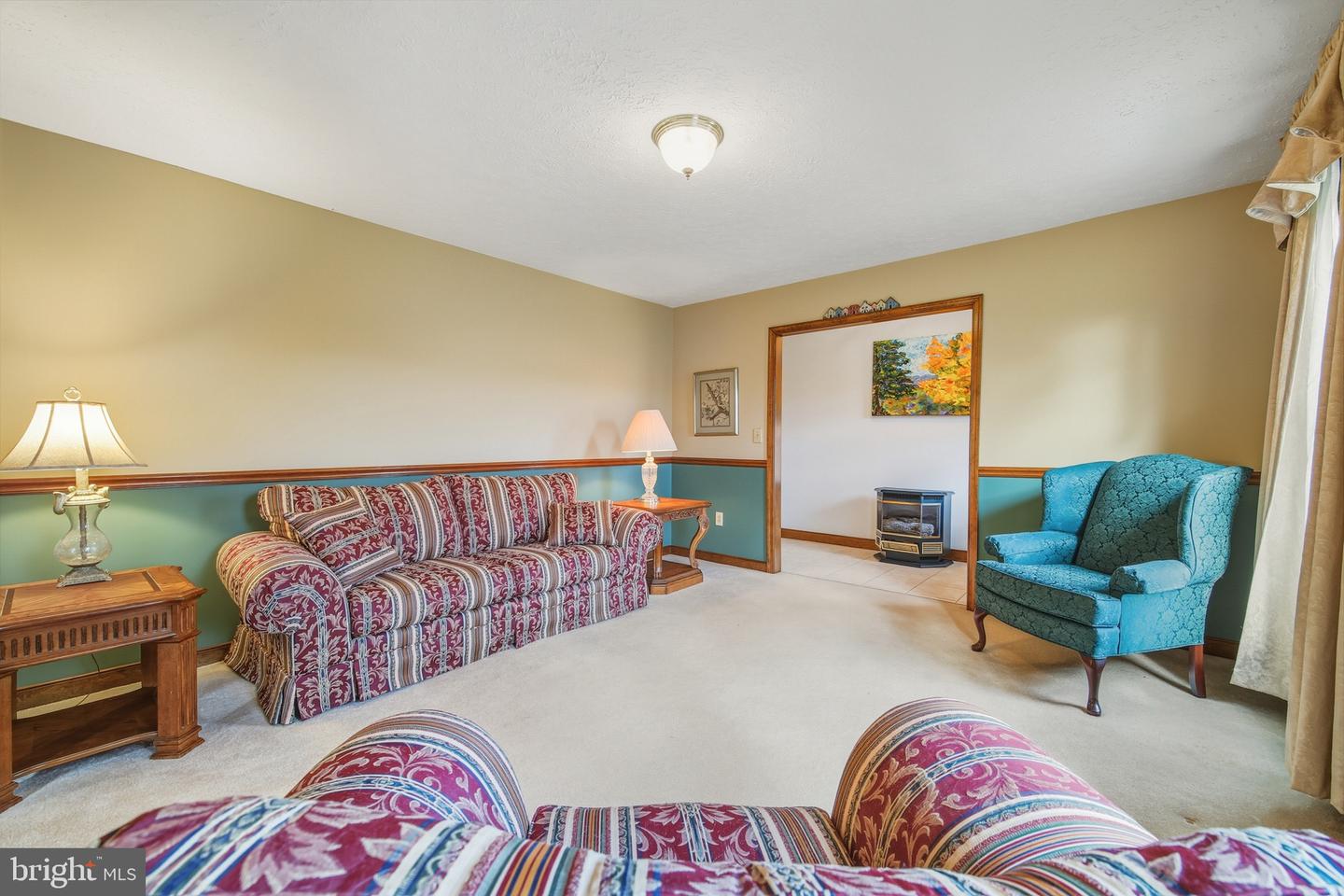 948 BATTLEFIELD BLUFF DR, NEW MARKET, Virginia 22844, 4 Bedrooms Bedrooms, ,2 BathroomsBathrooms,Residential,For sale,948 BATTLEFIELD BLUFF DR,VASH2013118 MLS # VASH2013118