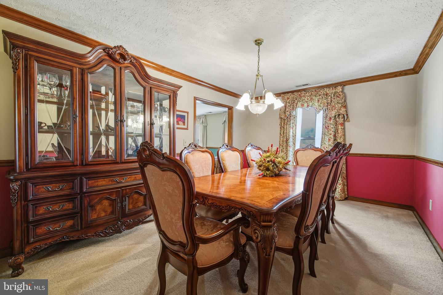 948 BATTLEFIELD BLUFF DR, NEW MARKET, Virginia 22844, 4 Bedrooms Bedrooms, ,2 BathroomsBathrooms,Residential,For sale,948 BATTLEFIELD BLUFF DR,VASH2013118 MLS # VASH2013118