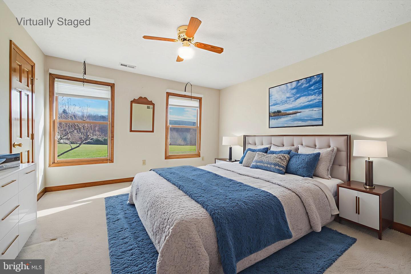 948 BATTLEFIELD BLUFF DR, NEW MARKET, Virginia 22844, 4 Bedrooms Bedrooms, ,2 BathroomsBathrooms,Residential,For sale,948 BATTLEFIELD BLUFF DR,VASH2013118 MLS # VASH2013118