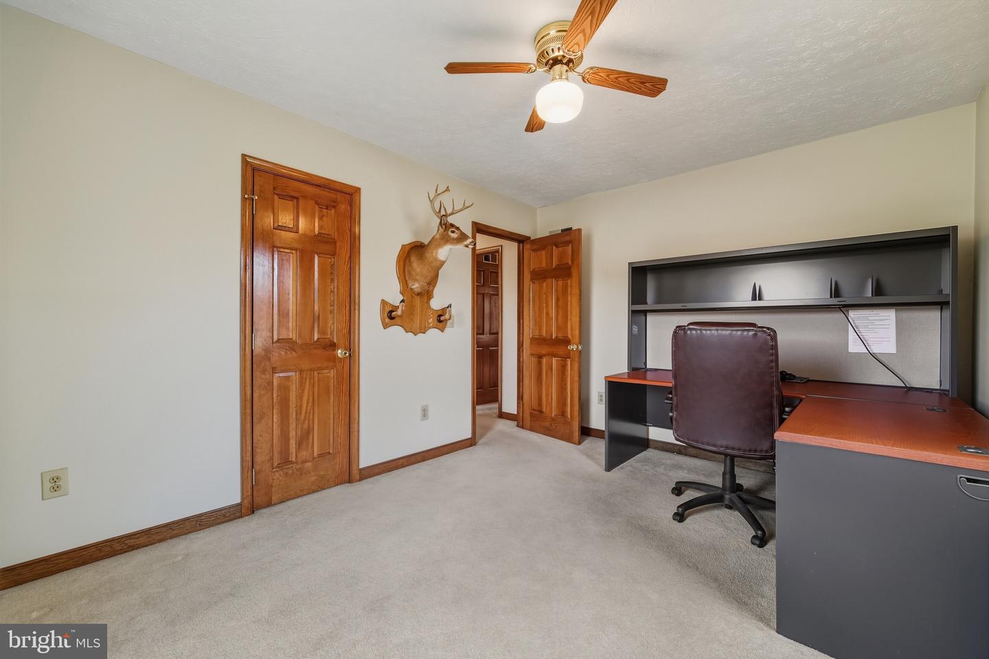 948 BATTLEFIELD BLUFF DR, NEW MARKET, Virginia 22844, 4 Bedrooms Bedrooms, ,2 BathroomsBathrooms,Residential,For sale,948 BATTLEFIELD BLUFF DR,VASH2013118 MLS # VASH2013118