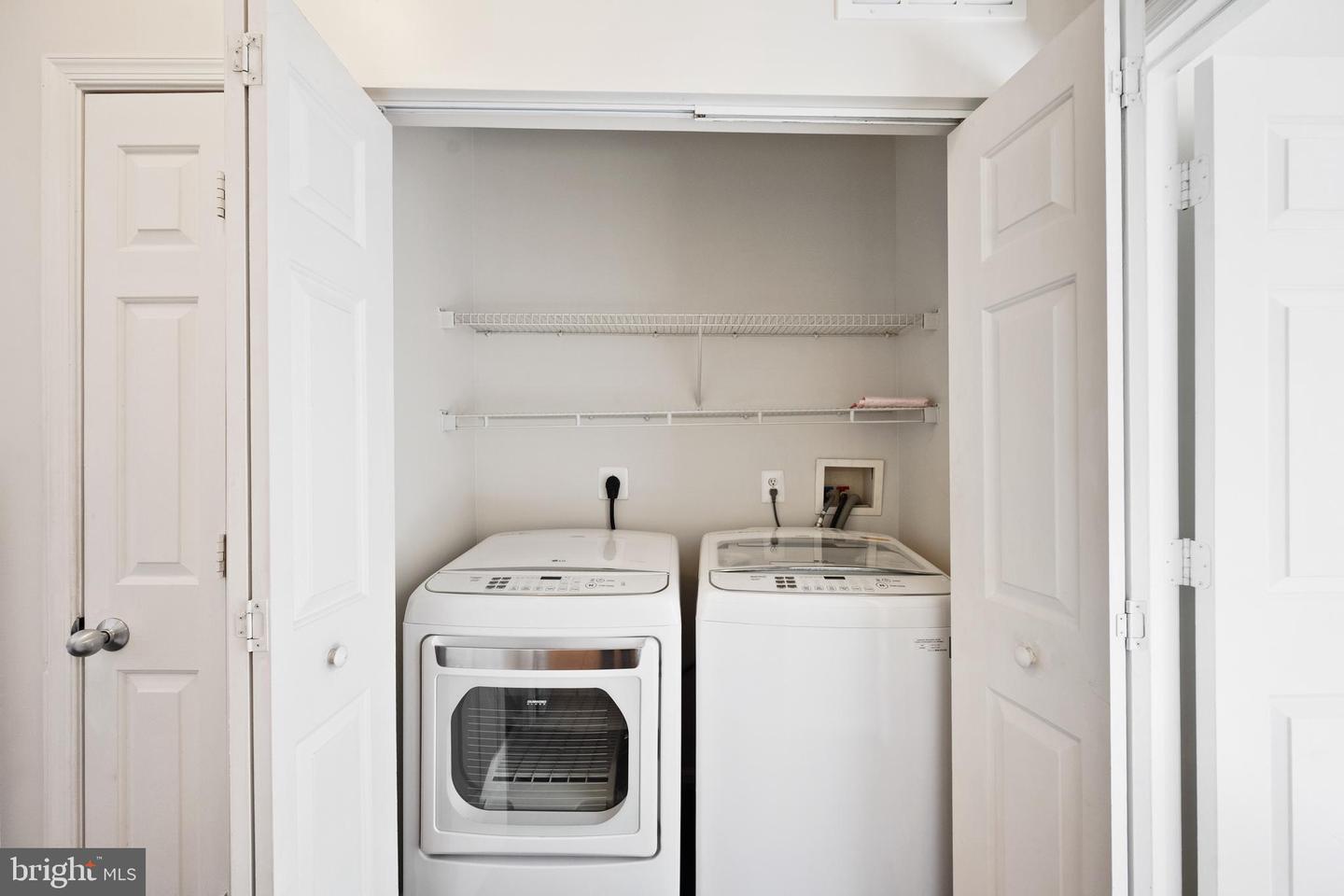 13329 CONNOR DR #B, MERRIFIELD, Virginia 22120, 3 Bedrooms Bedrooms, ,2 BathroomsBathrooms,Residential,For sale,13329 CONNOR DR #B,VAFX2280548 MLS # VAFX2280548 13329 CONNOR DR #B, MERRIFIELD, Virginia 22120, 3 Bedrooms Bedrooms, ,2 BathroomsBathrooms,Residential,For sale,13329 CONNOR DR #B,VAFX2280548 MLS # VAFX2280548