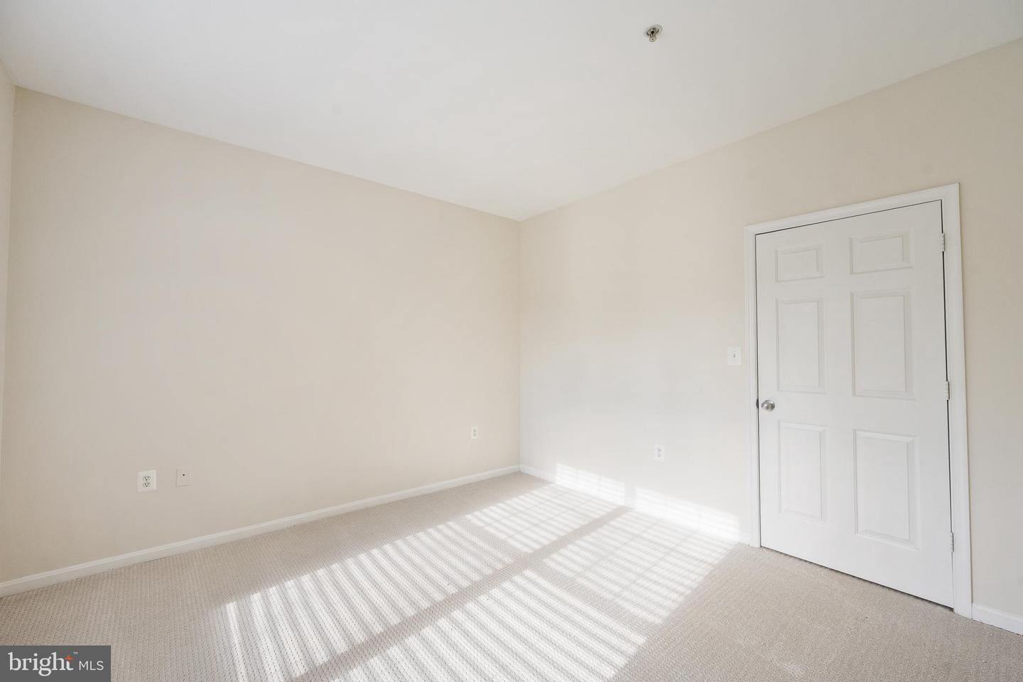 13329 CONNOR DR #B, MERRIFIELD, Virginia 22120, 3 Bedrooms Bedrooms, ,2 BathroomsBathrooms,Residential,For sale,13329 CONNOR DR #B,VAFX2280548 MLS # VAFX2280548 13329 CONNOR DR #B, MERRIFIELD, Virginia 22120, 3 Bedrooms Bedrooms, ,2 BathroomsBathrooms,Residential,For sale,13329 CONNOR DR #B,VAFX2280548 MLS # VAFX2280548