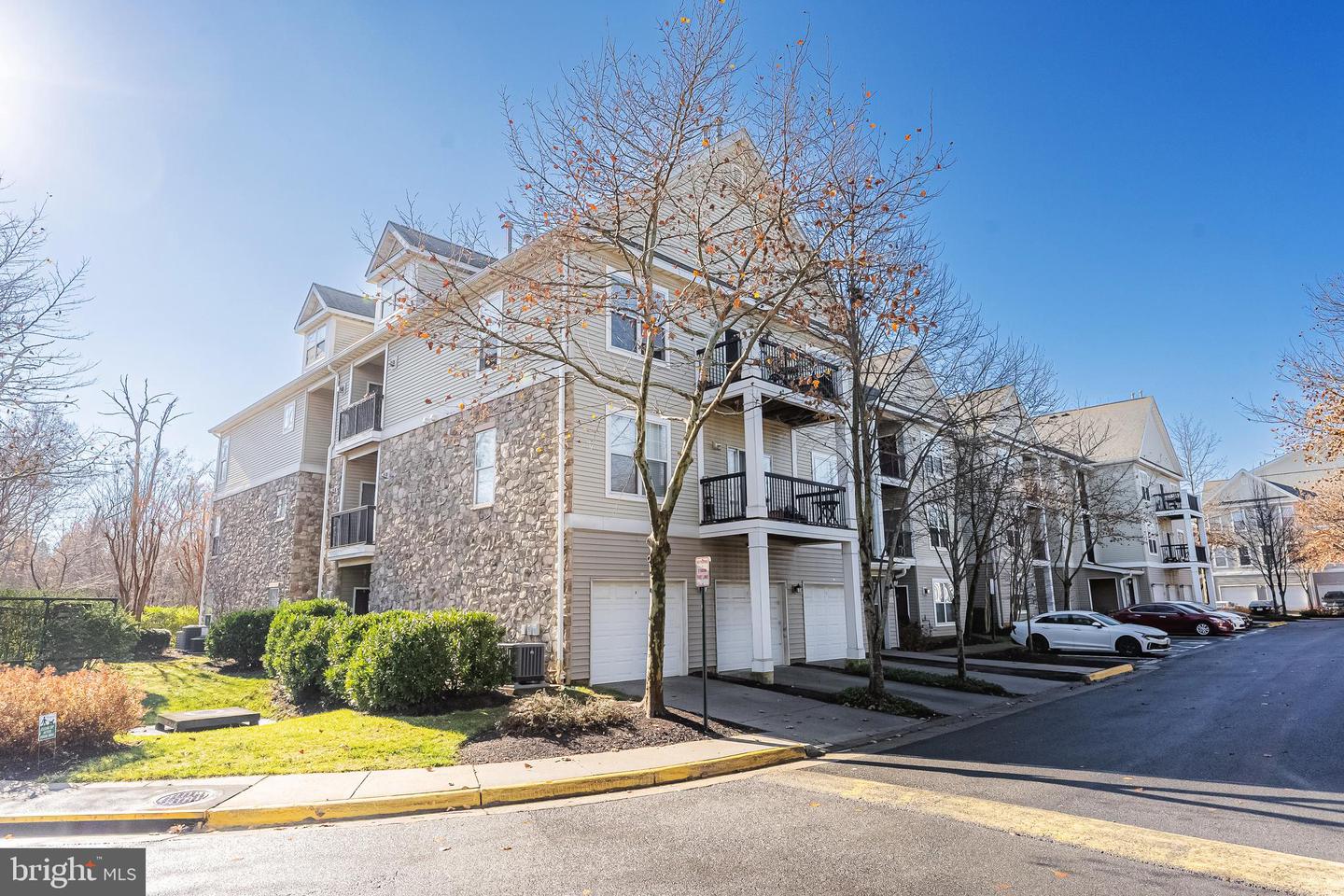 13329 CONNOR DR #B, MERRIFIELD, Virginia 22120, 3 Bedrooms Bedrooms, ,2 BathroomsBathrooms,Residential,For sale,13329 CONNOR DR #B,VAFX2280548 MLS # VAFX2280548 13329 CONNOR DR #B, MERRIFIELD, Virginia 22120, 3 Bedrooms Bedrooms, ,2 BathroomsBathrooms,Residential,For sale,13329 CONNOR DR #B,VAFX2280548 MLS # VAFX2280548