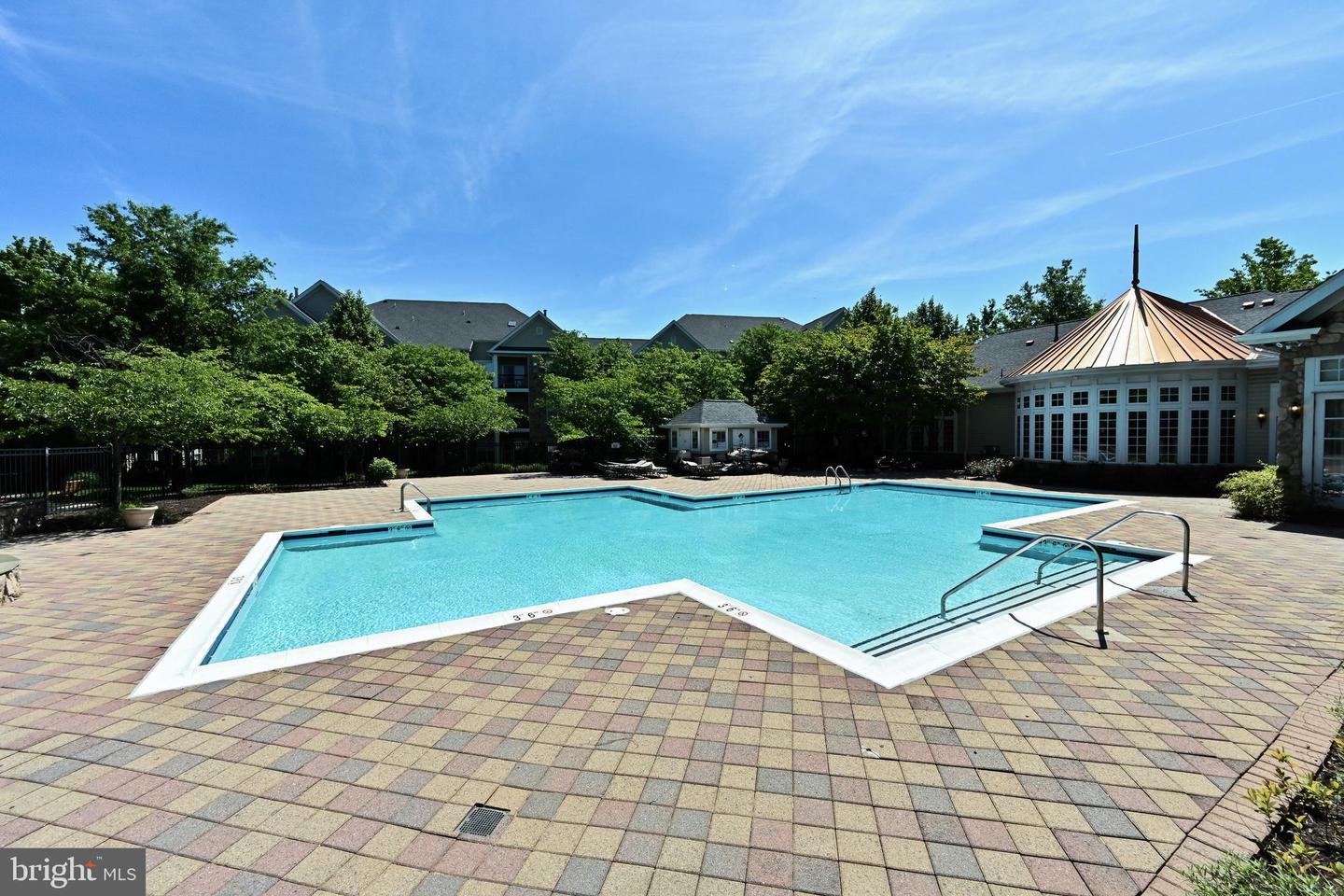 13329 CONNOR DR #B, MERRIFIELD, Virginia 22120, 3 Bedrooms Bedrooms, ,2 BathroomsBathrooms,Residential,For sale,13329 CONNOR DR #B,VAFX2280548 MLS # VAFX2280548 13329 CONNOR DR #B, MERRIFIELD, Virginia 22120, 3 Bedrooms Bedrooms, ,2 BathroomsBathrooms,Residential,For sale,13329 CONNOR DR #B,VAFX2280548 MLS # VAFX2280548