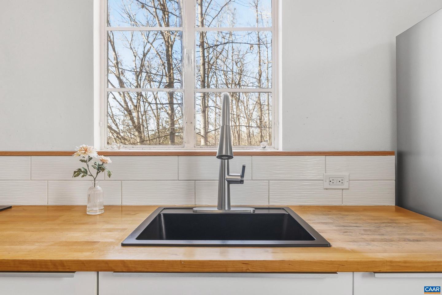 2709 ETON RD, CHARLOTTESVILLE, Virginia 22903, 6 Bedrooms Bedrooms, ,2 BathroomsBathrooms,Residential,For sale,2709 ETON RD,671473 MLS # 671473