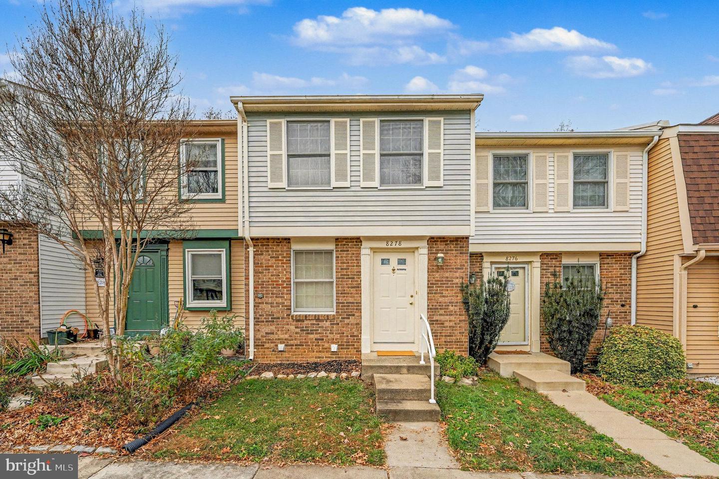 8278 CRESTMONT CIR, SPRINGFIELD, Virginia 22153, 2 Bedrooms Bedrooms, ,1 BathroomBathrooms,Residential,For sale,8278 CRESTMONT CIR,VAFX2280560 MLS # VAFX2280560