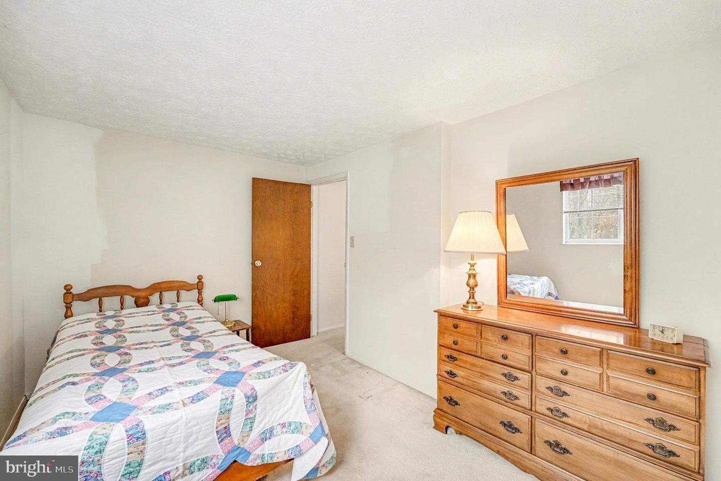 8278 CRESTMONT CIR, SPRINGFIELD, Virginia 22153, 2 Bedrooms Bedrooms, ,1 BathroomBathrooms,Residential,For sale,8278 CRESTMONT CIR,VAFX2280560 MLS # VAFX2280560