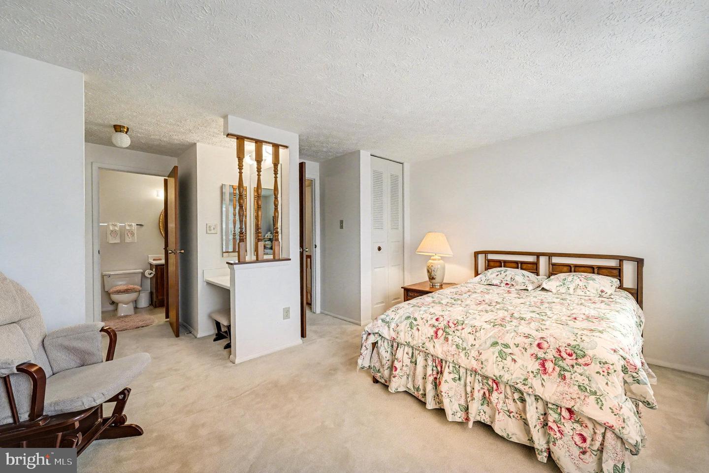 8278 CRESTMONT CIR, SPRINGFIELD, Virginia 22153, 2 Bedrooms Bedrooms, ,1 BathroomBathrooms,Residential,For sale,8278 CRESTMONT CIR,VAFX2280560 MLS # VAFX2280560