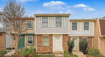 8278 CRESTMONT CIR, SPRINGFIELD, Virginia 22153, 2 Bedrooms Bedrooms, ,1 BathroomBathrooms,Residential,For sale,8278 CRESTMONT CIR,VAFX2280560 MLS # VAFX2280560