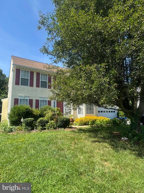 6930 VERSAILLE DR, FREDERICKSBURG, Virginia 22407, 5 Bedrooms Bedrooms, ,3 BathroomsBathrooms,Residential,SALEM FIELDS,6930 VERSAILLE DR,VASP2037574 MLS # VASP2037574
