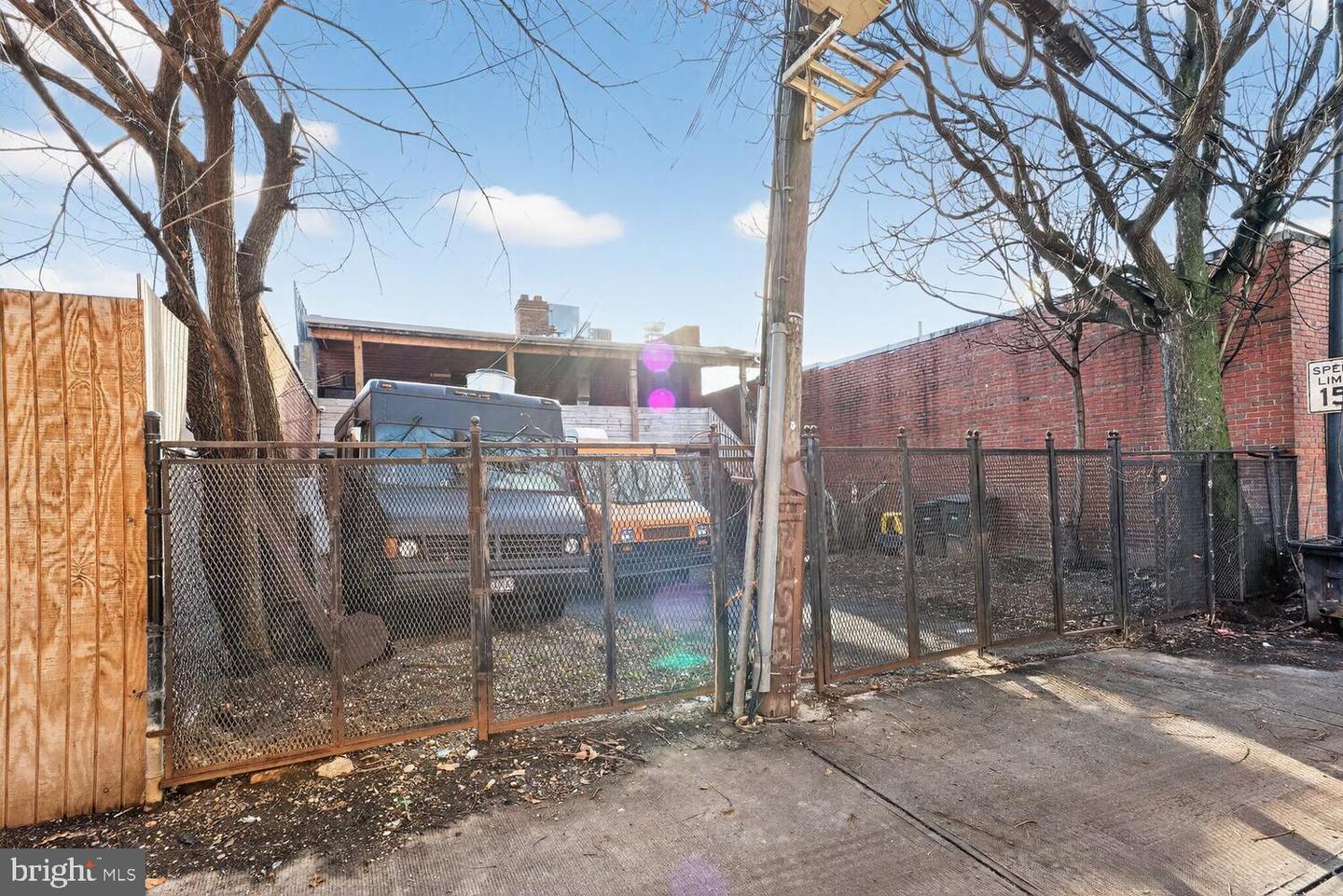 1822 NE BENNING RD NE, WASHINGTON, District Of Columbia 20002, ,Land,For sale,1822 NE BENNING RD NE,DCDC2232354 MLS # DCDC2232354