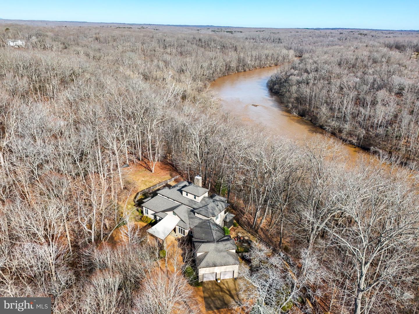 87 E RIVER BEND RD, FREDERICKSBURG, Virginia 22407, 4 Bedrooms Bedrooms, 5 Rooms Rooms,3 BathroomsBathrooms,Residential,For sale,87 E RIVER BEND RD,VASP2033798 MLS # VASP2033798