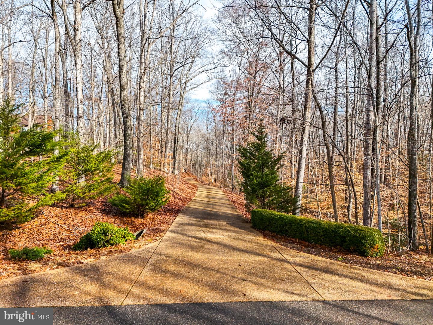 87 E RIVER BEND RD, FREDERICKSBURG, Virginia 22407, 4 Bedrooms Bedrooms, 5 Rooms Rooms,3 BathroomsBathrooms,Residential,For sale,87 E RIVER BEND RD,VASP2033798 MLS # VASP2033798