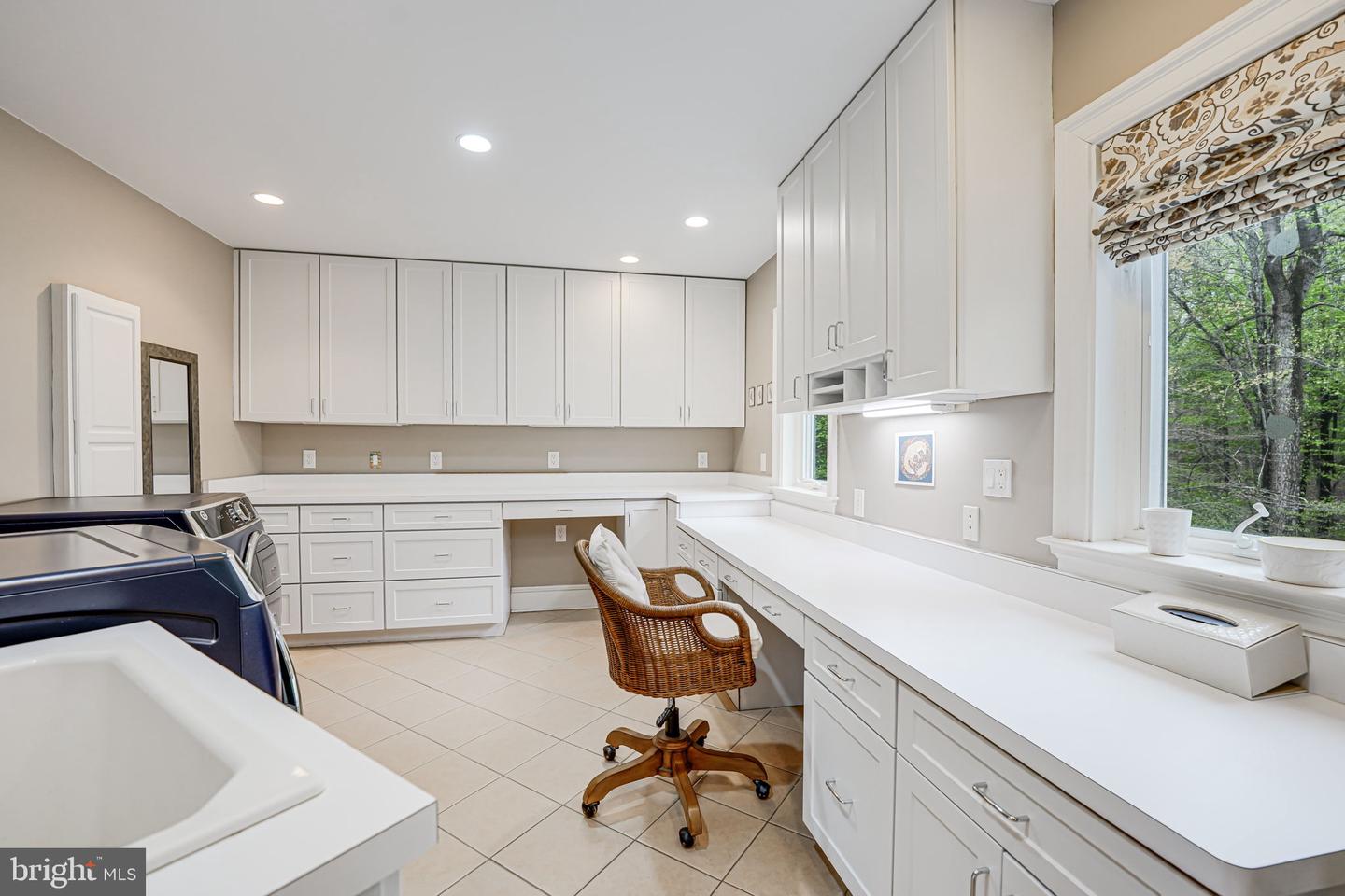 87 E RIVER BEND RD, FREDERICKSBURG, Virginia 22407, 4 Bedrooms Bedrooms, 5 Rooms Rooms,3 BathroomsBathrooms,Residential,For sale,87 E RIVER BEND RD,VASP2033798 MLS # VASP2033798