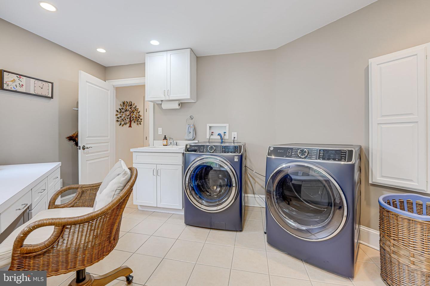 87 E RIVER BEND RD, FREDERICKSBURG, Virginia 22407, 4 Bedrooms Bedrooms, 5 Rooms Rooms,3 BathroomsBathrooms,Residential,For sale,87 E RIVER BEND RD,VASP2033798 MLS # VASP2033798