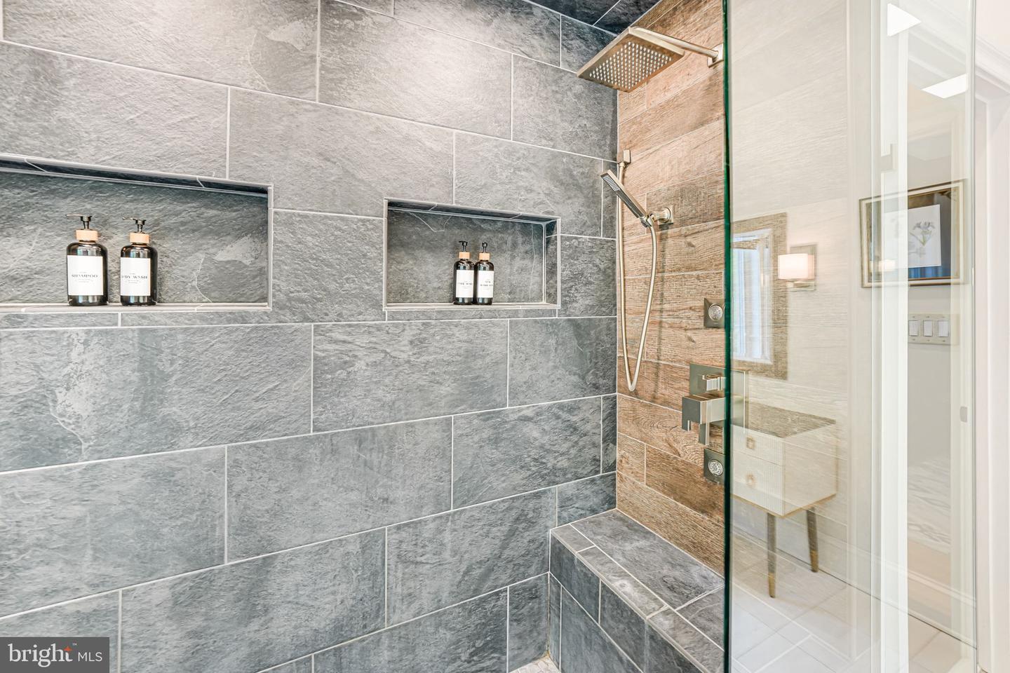 87 E RIVER BEND RD, FREDERICKSBURG, Virginia 22407, 4 Bedrooms Bedrooms, 5 Rooms Rooms,3 BathroomsBathrooms,Residential,For sale,87 E RIVER BEND RD,VASP2033798 MLS # VASP2033798