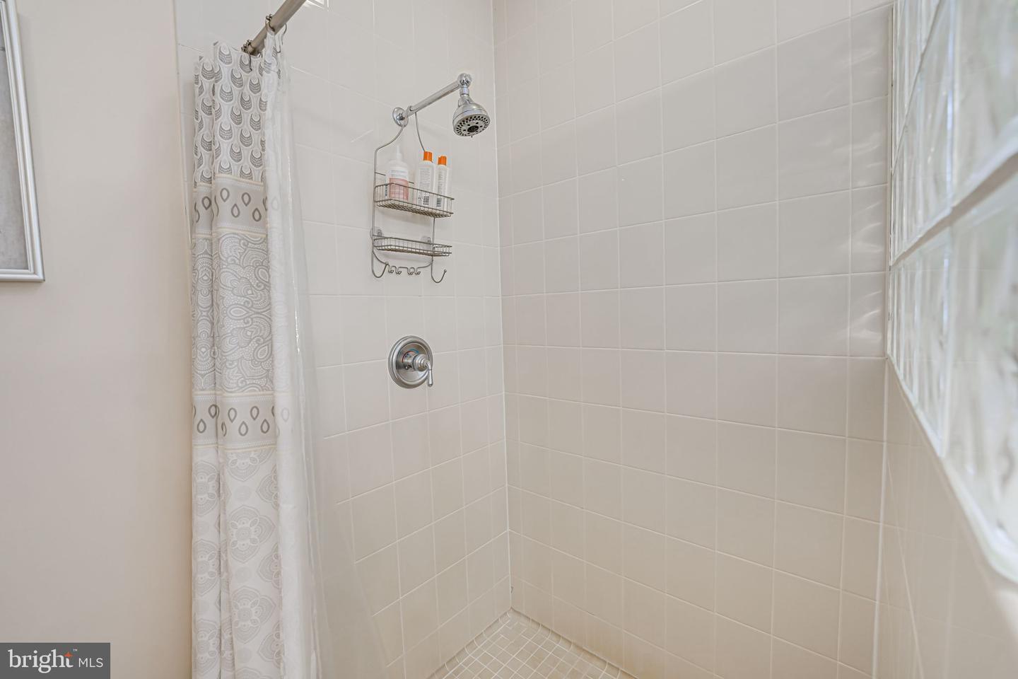 87 E RIVER BEND RD, FREDERICKSBURG, Virginia 22407, 4 Bedrooms Bedrooms, 5 Rooms Rooms,3 BathroomsBathrooms,Residential,For sale,87 E RIVER BEND RD,VASP2033798 MLS # VASP2033798