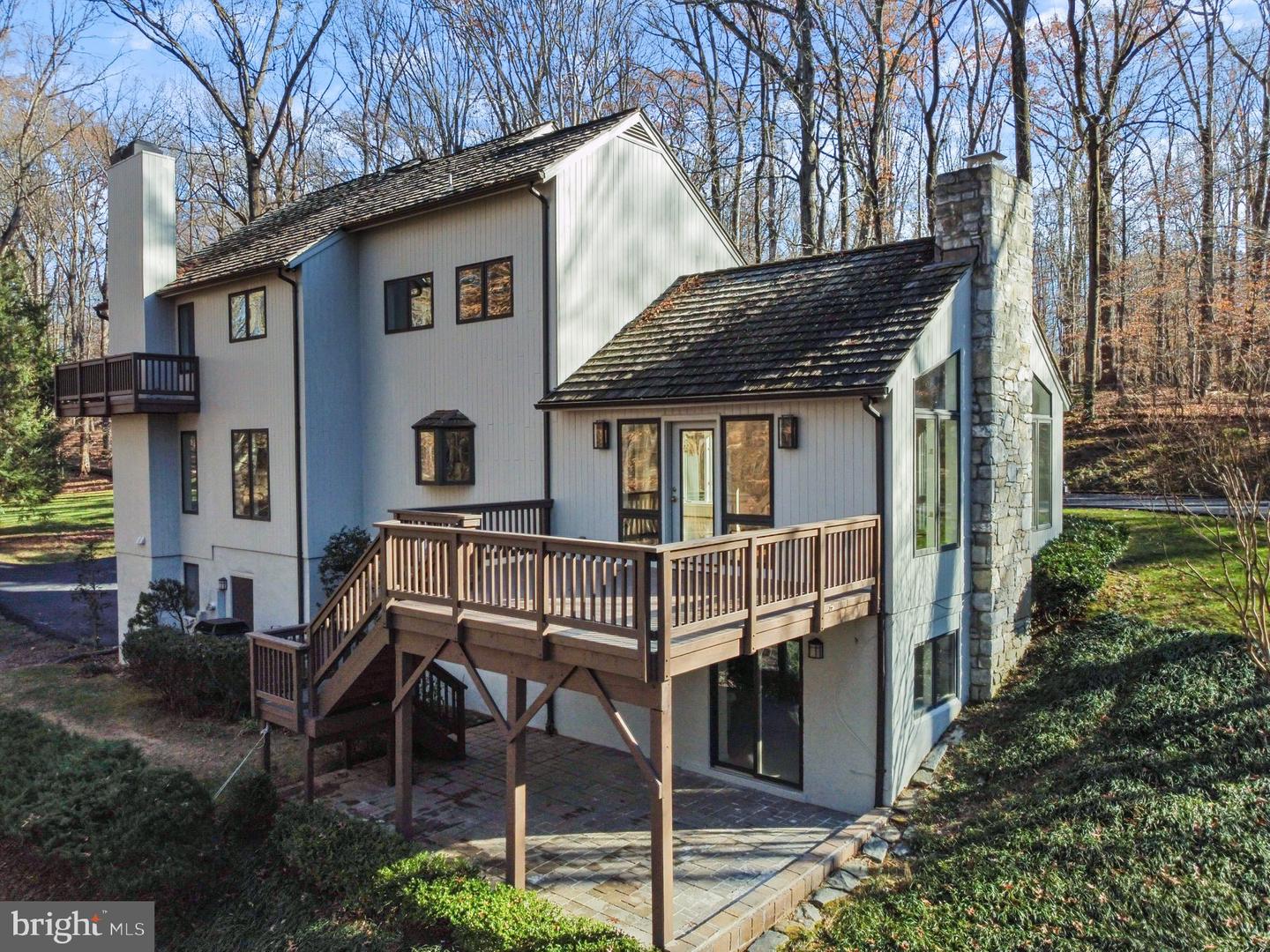 255 JEFFERY LN, GREAT FALLS, Virginia 22066, 4 Bedrooms Bedrooms, ,3 BathroomsBathrooms,Residential,For sale,255 JEFFERY LN,VAFX2256276 MLS # VAFX2256276