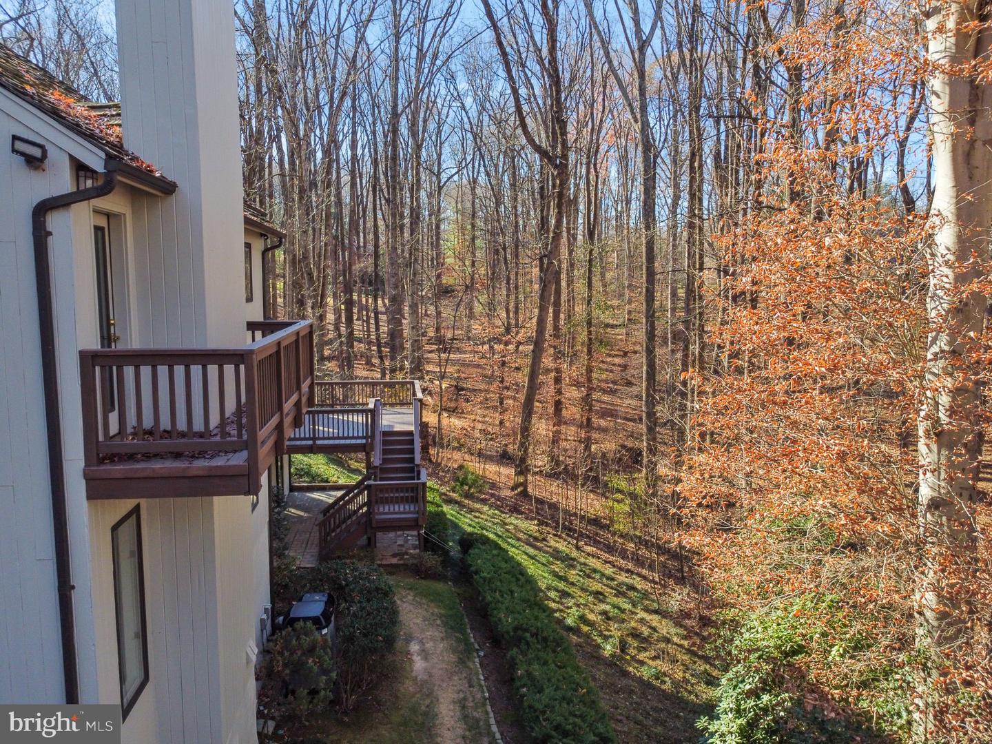 255 JEFFERY LN, GREAT FALLS, Virginia 22066, 4 Bedrooms Bedrooms, ,3 BathroomsBathrooms,Residential,For sale,255 JEFFERY LN,VAFX2256276 MLS # VAFX2256276