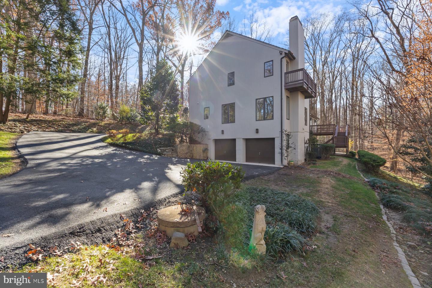 255 JEFFERY LN, GREAT FALLS, Virginia 22066, 4 Bedrooms Bedrooms, ,3 BathroomsBathrooms,Residential,For sale,255 JEFFERY LN,VAFX2256276 MLS # VAFX2256276