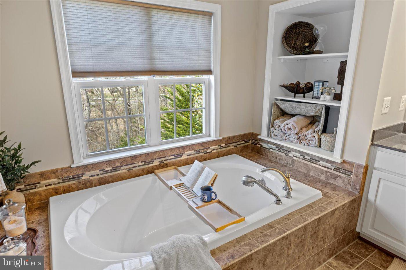 18 SMELTERS TRACE RD, STAFFORD, Virginia 22554, 5 Bedrooms Bedrooms, ,3 BathroomsBathrooms,Residential,For sale,18 SMELTERS TRACE RD,VAST2041706 MLS # VAST2041706 18 SMELTERS TRACE RD, STAFFORD, Virginia 22554, 5 Bedrooms Bedrooms, ,3 BathroomsBathrooms,Residential,For sale,18 SMELTERS TRACE RD,VAST2041706 MLS # VAST2041706