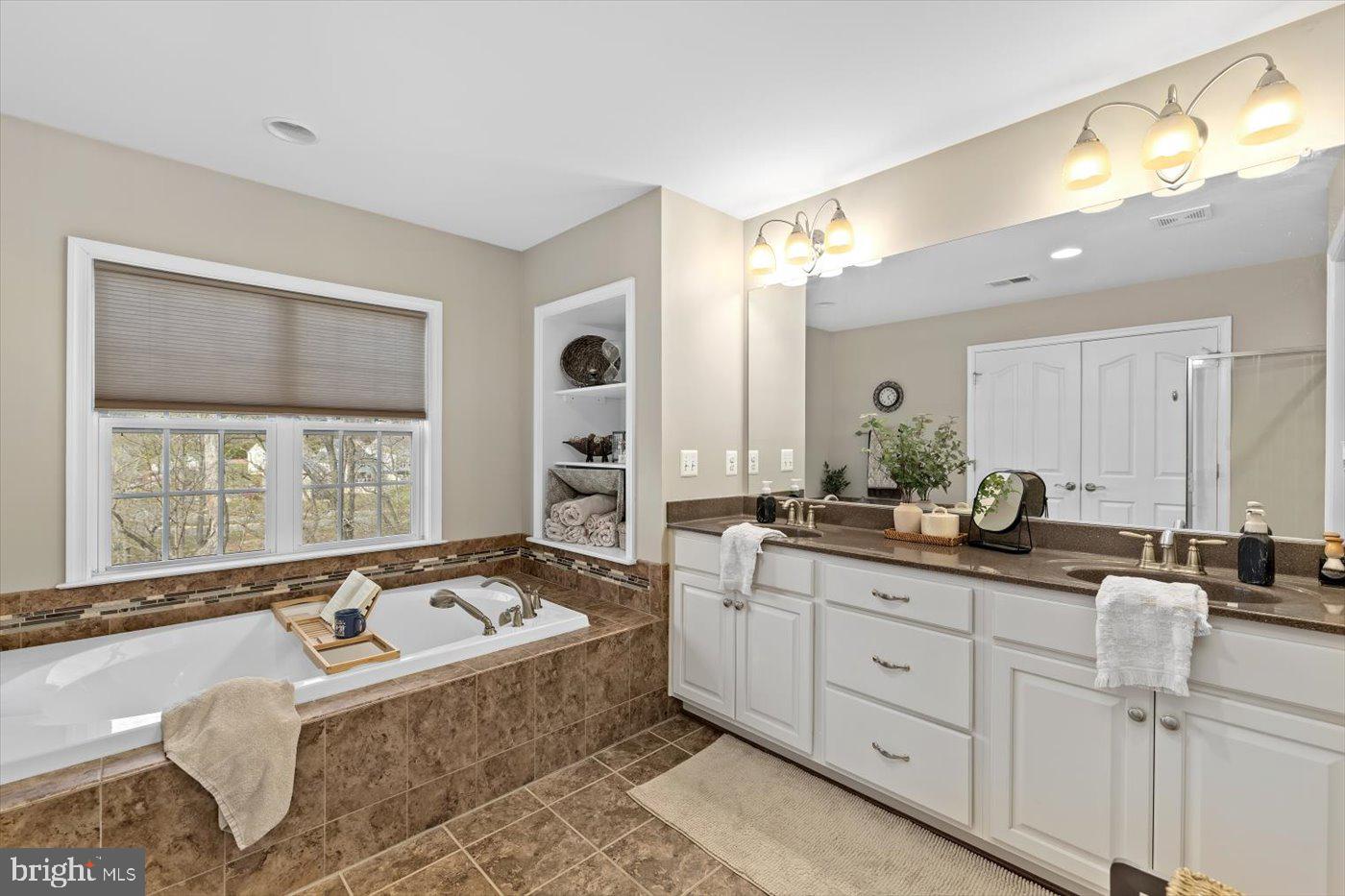 18 SMELTERS TRACE RD, STAFFORD, Virginia 22554, 5 Bedrooms Bedrooms, ,3 BathroomsBathrooms,Residential,For sale,18 SMELTERS TRACE RD,VAST2041706 MLS # VAST2041706 18 SMELTERS TRACE RD, STAFFORD, Virginia 22554, 5 Bedrooms Bedrooms, ,3 BathroomsBathrooms,Residential,For sale,18 SMELTERS TRACE RD,VAST2041706 MLS # VAST2041706