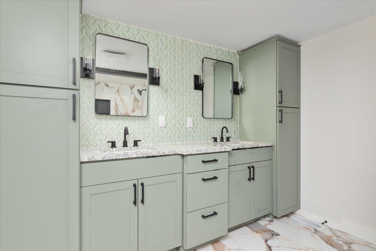 1999 US HWY 340, STANLEY, Virginia 22851, 3 Bedrooms Bedrooms, ,3 BathroomsBathrooms,Residential,1999 US HWY 340,671481 MLS # 671481