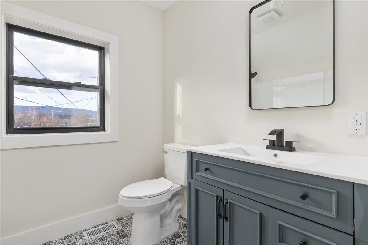 1999 US HWY 340, STANLEY, Virginia 22851, 3 Bedrooms Bedrooms, ,3 BathroomsBathrooms,Residential,1999 US HWY 340,671481 MLS # 671481