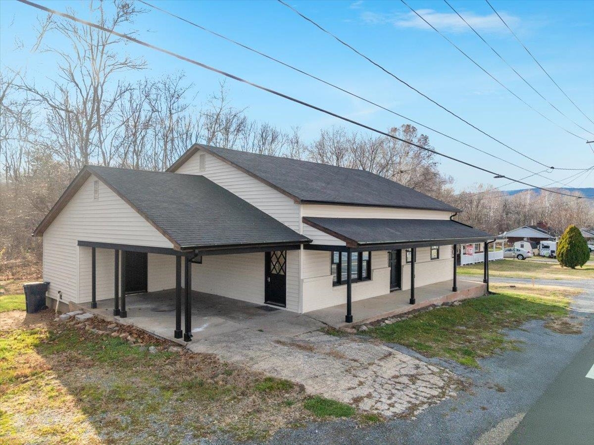 1999 US HWY 340, STANLEY, Virginia 22851, 3 Bedrooms Bedrooms, ,3 BathroomsBathrooms,Residential,1999 US HWY 340,671481 MLS # 671481