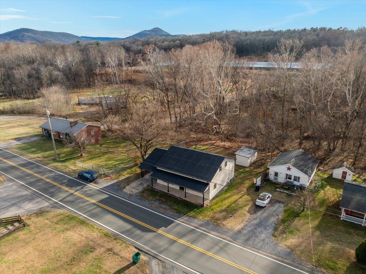 1999 US HWY 340, STANLEY, Virginia 22851, 3 Bedrooms Bedrooms, ,3 BathroomsBathrooms,Residential,1999 US HWY 340,671481 MLS # 671481