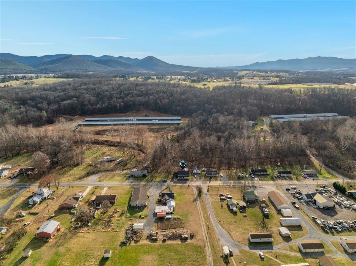 1999 US HWY 340, STANLEY, Virginia 22851, 3 Bedrooms Bedrooms, ,3 BathroomsBathrooms,Residential,1999 US HWY 340,671481 MLS # 671481