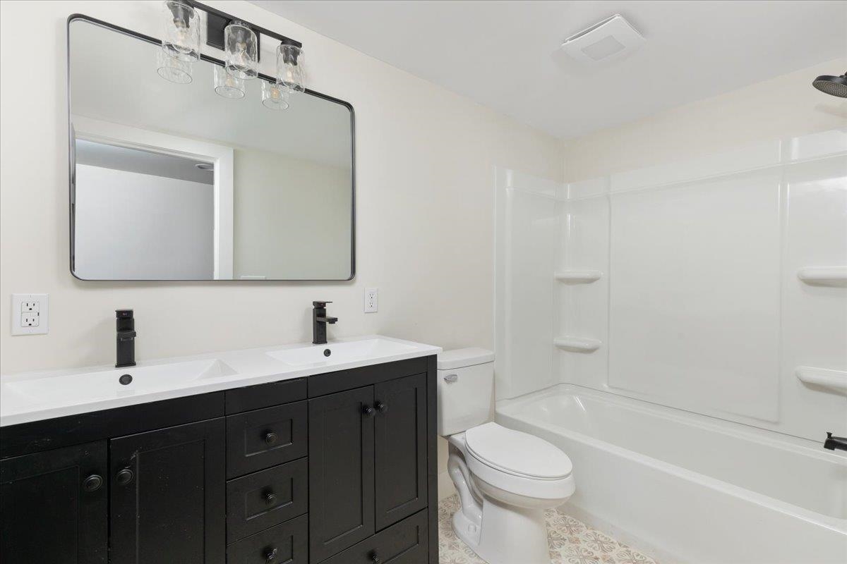 1999 US HWY 340, STANLEY, Virginia 22851, 3 Bedrooms Bedrooms, ,3 BathroomsBathrooms,Residential,1999 US HWY 340,671481 MLS # 671481