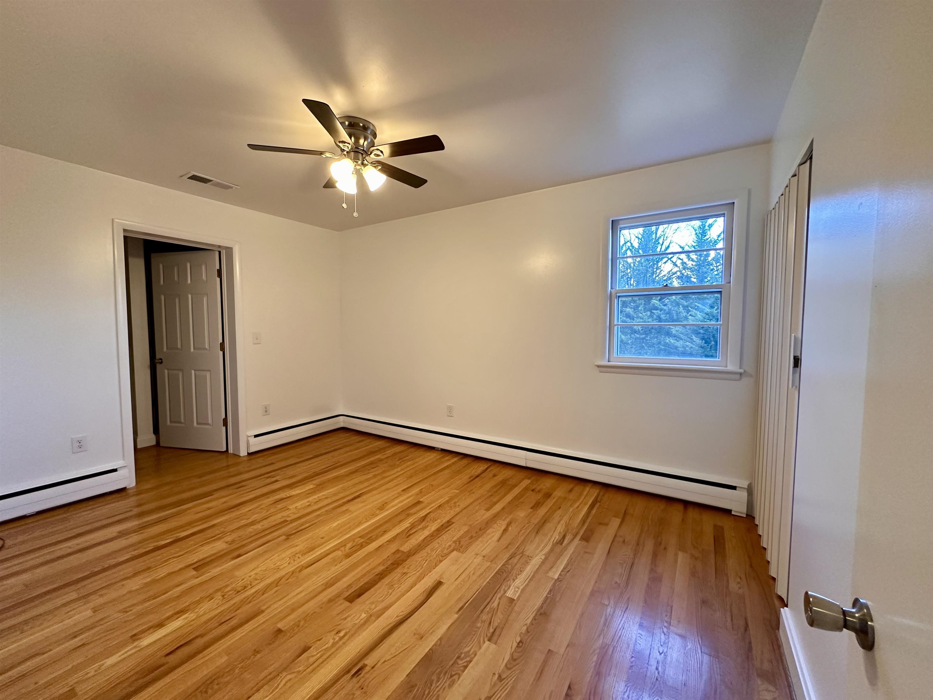 100 HARPER CT, STAUNTON, Virginia 24401, 3 Bedrooms Bedrooms, ,2 BathroomsBathrooms,Residential,100 HARPER CT,671482 MLS # 671482