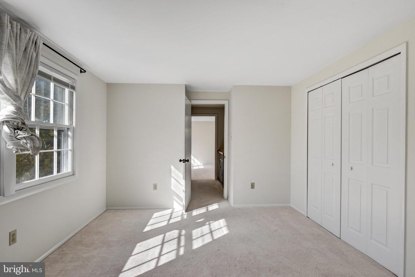 12801 POINT PLEASANT DR, FAIRFAX, Virginia 22033, 4 Bedrooms Bedrooms, ,2 BathroomsBathrooms,Residential,For sale,12801 POINT PLEASANT DR,VAFX2275644 MLS # VAFX2275644