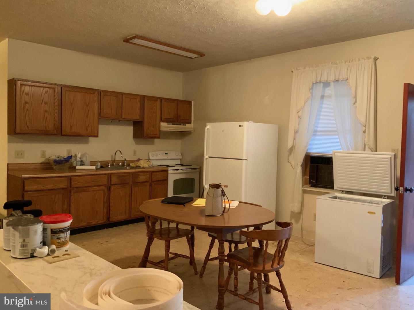 9000 FOX RUN DR, SPOTSYLVANIA, Virginia 22551, 2 Bedrooms Bedrooms, ,1 BathroomBathrooms,Residential,For sale,9000 FOX RUN DR,VASP2037308 MLS # VASP2037308