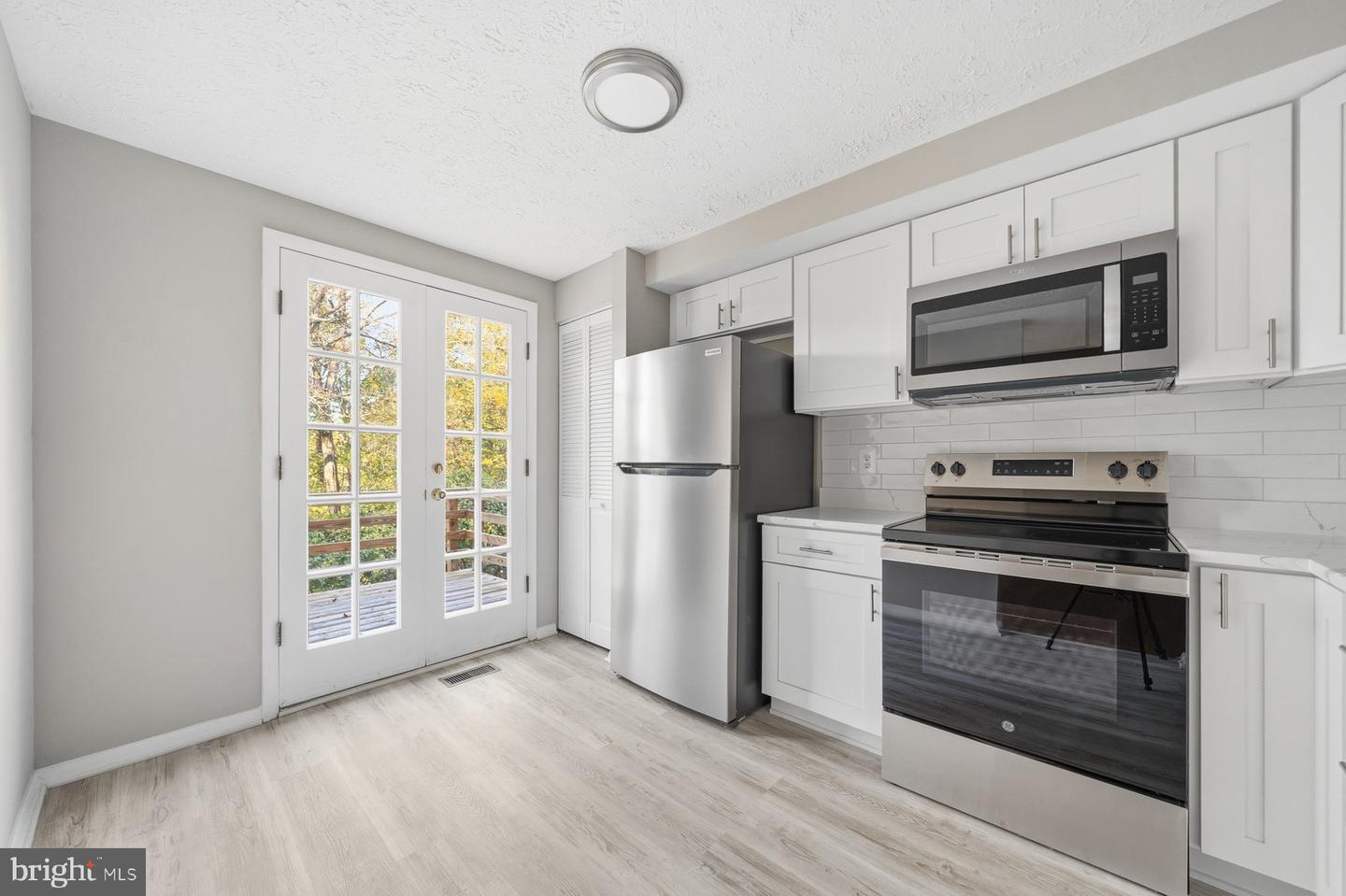 2838 RAYMOND CT, FALLS CHURCH, Virginia 22042, 3 Bedrooms Bedrooms, ,2 BathroomsBathrooms,Residential,For sale,2838 RAYMOND CT,VAFX2277984 MLS # VAFX2277984